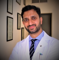 Dr Moien Khan